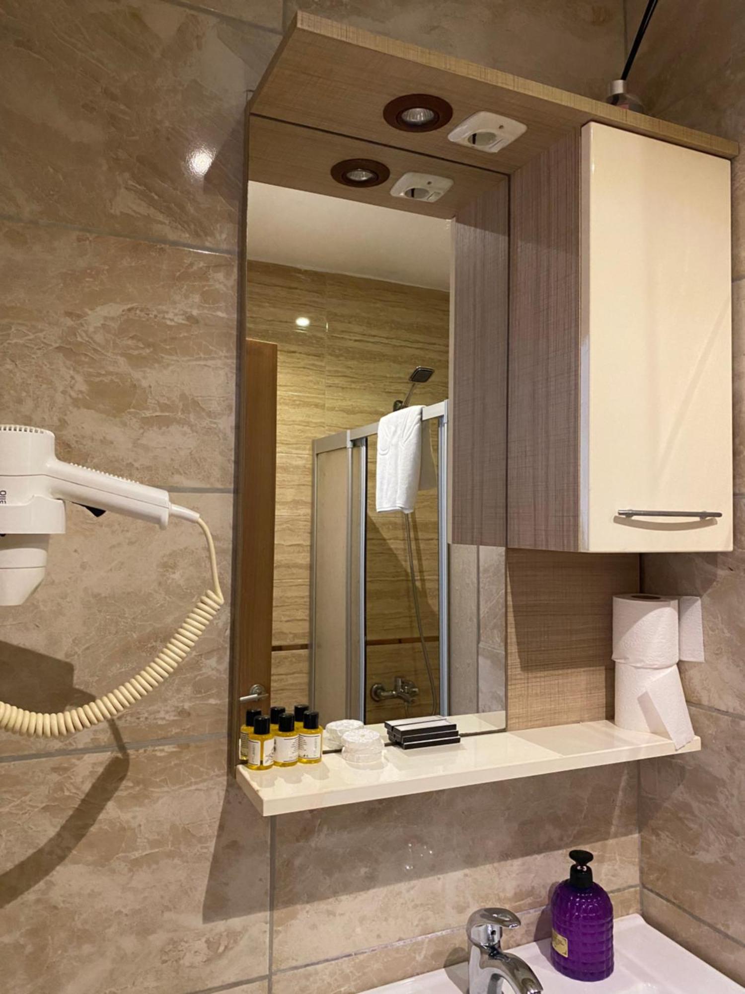 Hotel Real Life Isztambul Kültér fotó