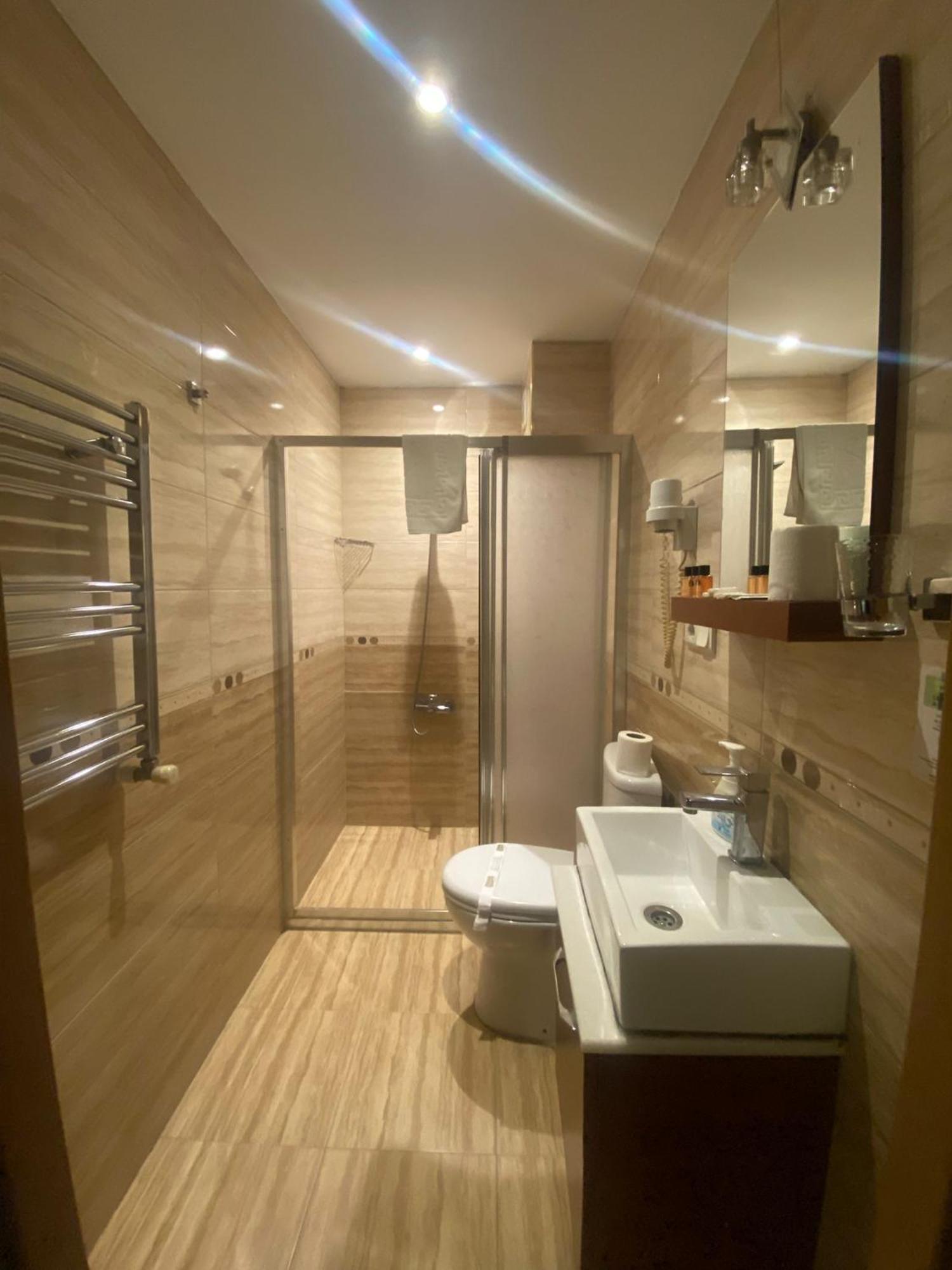 Hotel Real Life Isztambul Kültér fotó